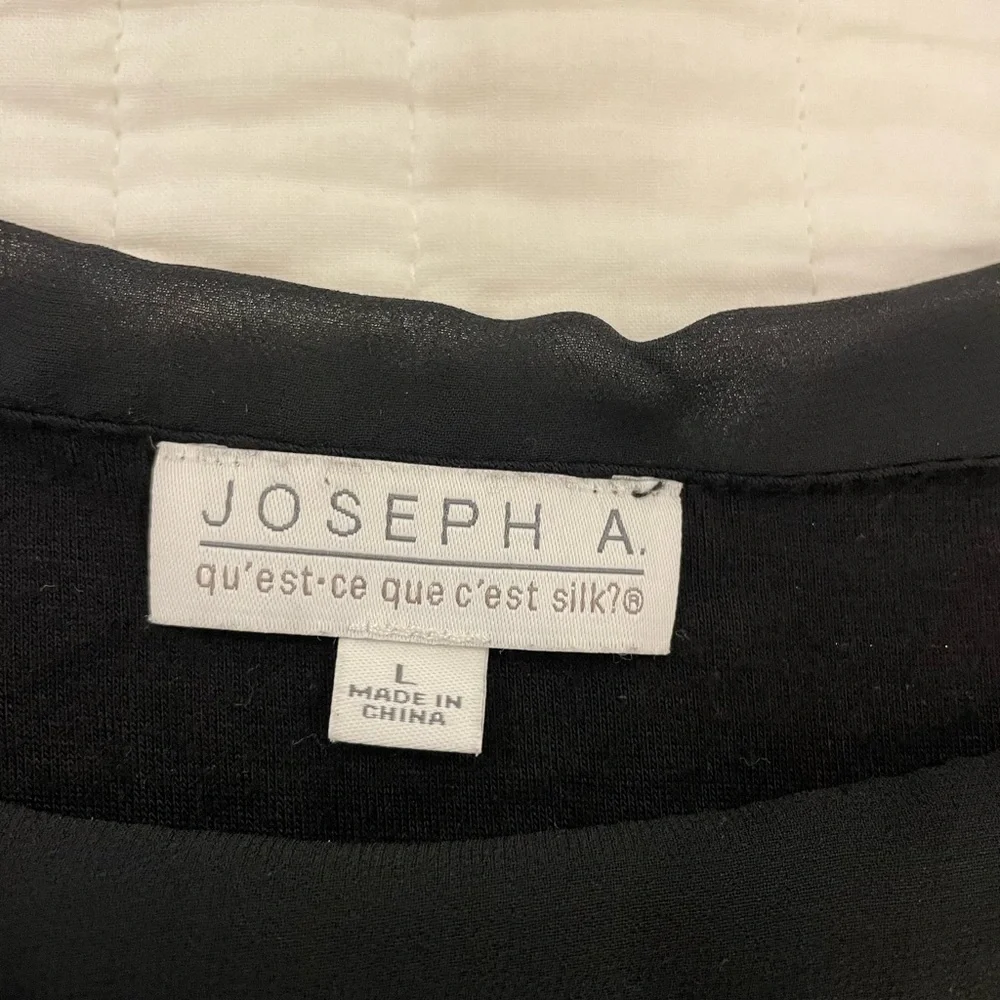 Joseph A Elegant Black Women's Top Size Large. - Picture 8 of 10